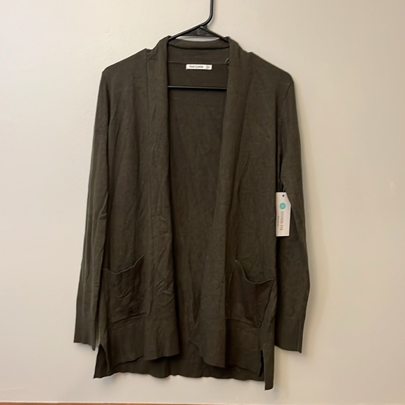 Pink Clover Cardigan NWT - Picture 7 of 7